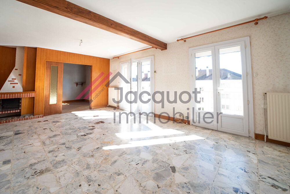 Vente Appartement Appartement Lons Le Saunier 5 pice(s) Lons-le-saunier