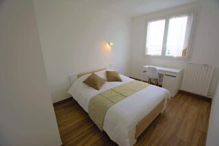  Appartement  louer 1 pice 79 m