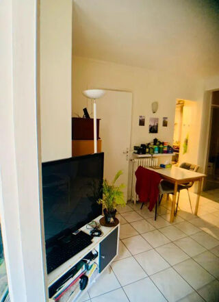  Appartement à louer 1 pièce 32 m²