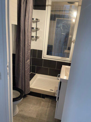  Appartement à louer 2 pièces 42 m²