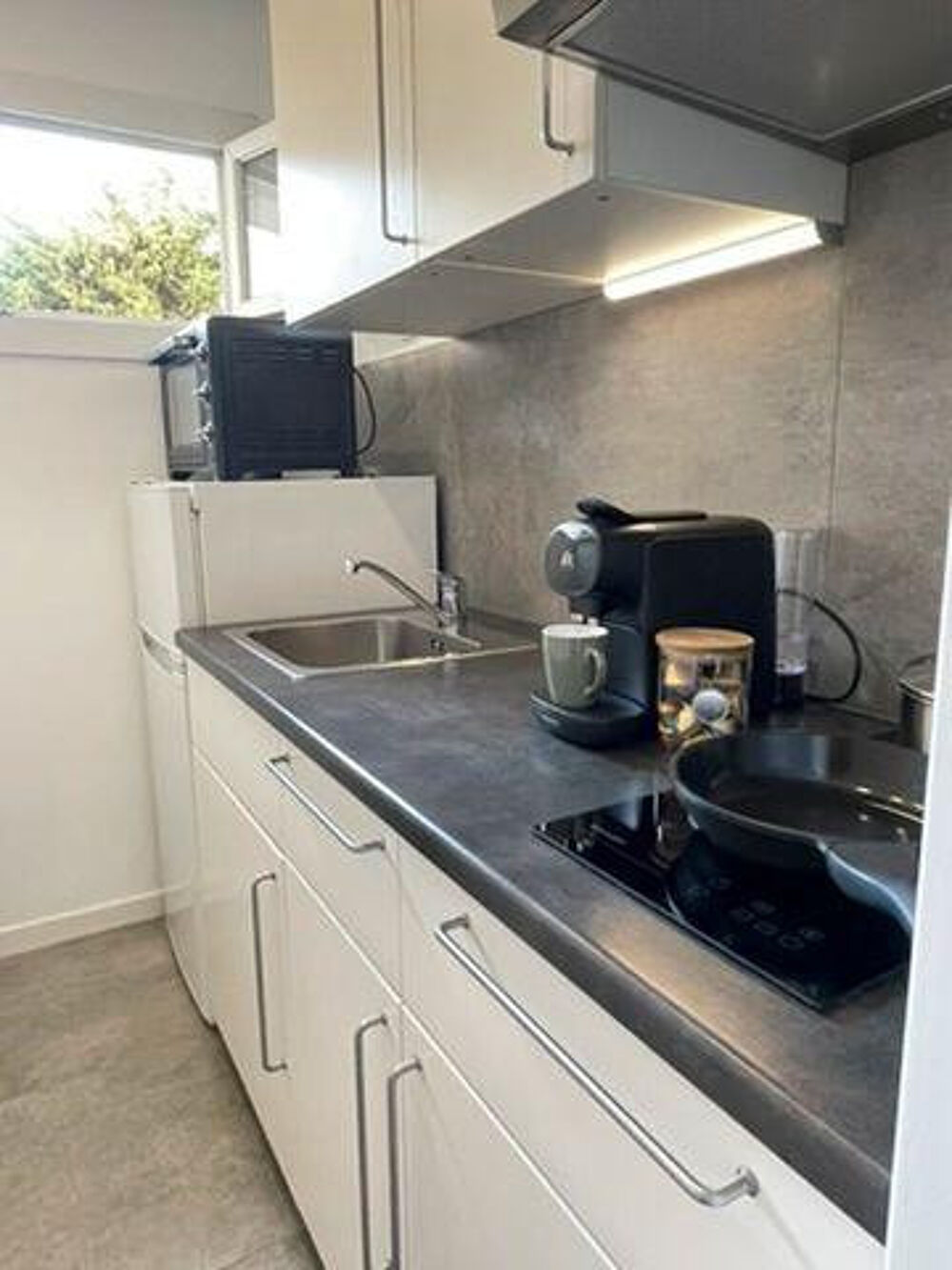 Location Appartement À louer – T1 meublé 25,8 m² refait à neuf Montpellier