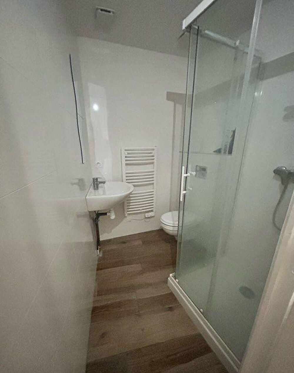 Beau T2 35m² entièrement meublé Grenoble Centre