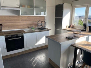  Appartement à louer 1 pièce 79 m²