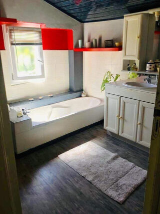  Appartement à louer 1 pièce 170 m²