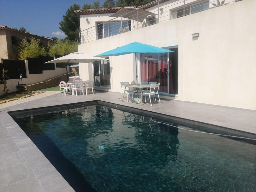 Location Appartement Appartement 90m2 meublé standing et piscine La cadière-d'azur#la cadière-d&
