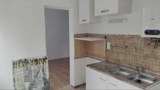  Appartement à louer 4 pièces 65 m²