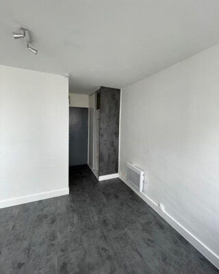 Appartement à louer 1 pièce 18 m²