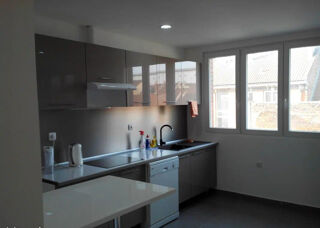  Appartement à louer 1 pièce 95 m²
