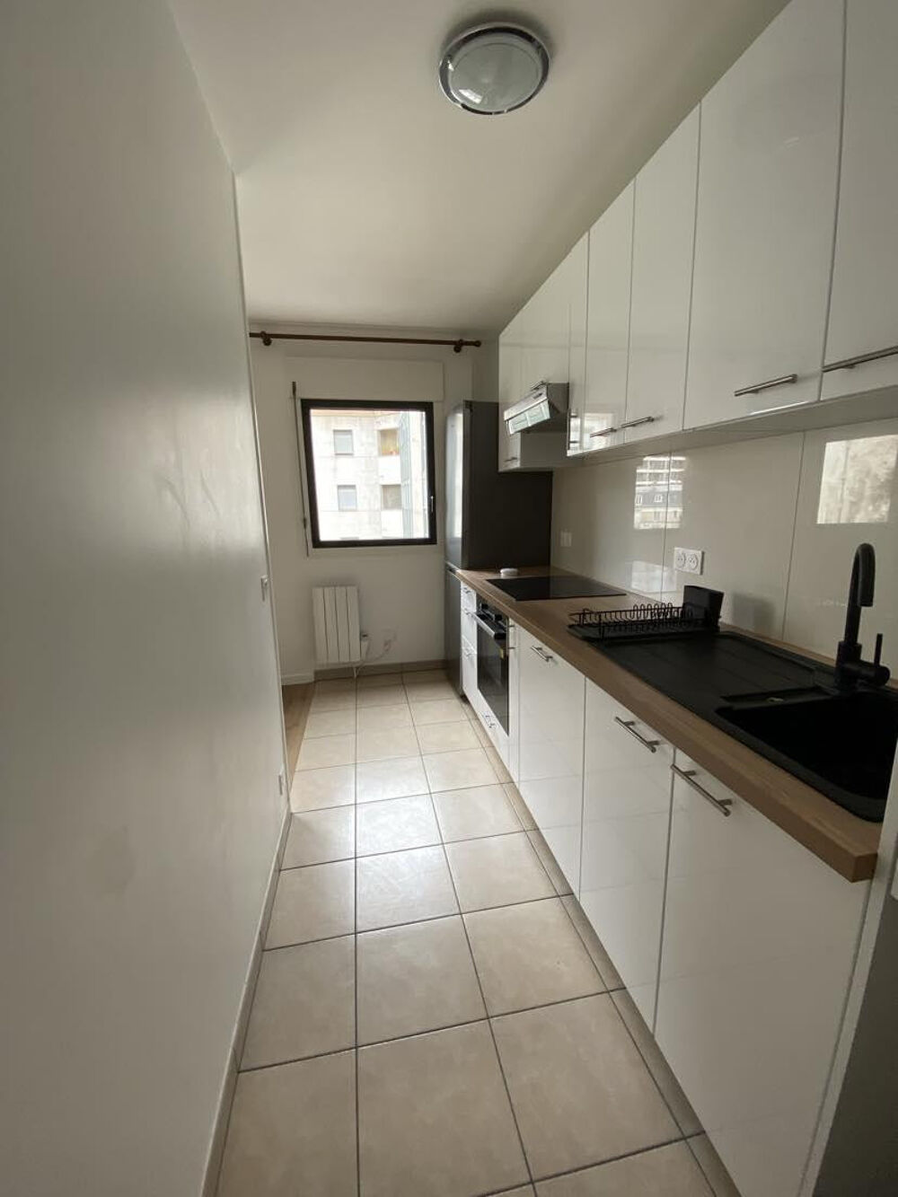 Location Appartement Bel appartement refait à neuf Paris 14
