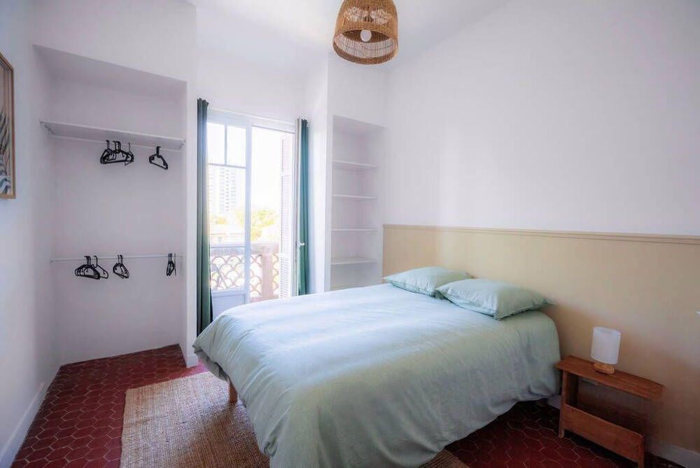 Location Appartement Chambre dans une colocation 120 m² Toulon (83) Toulon