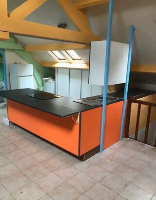  Appartement à louer 2 pièces 71 m²