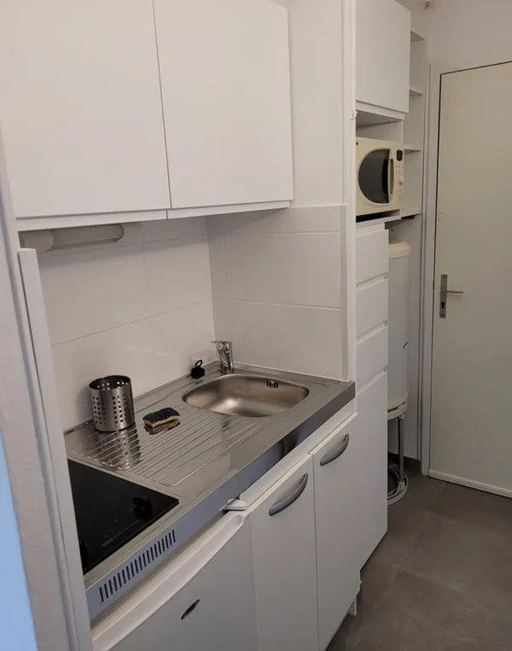 Location Appartement Beau studio meublé 22 m² refait à neuf Toulouse