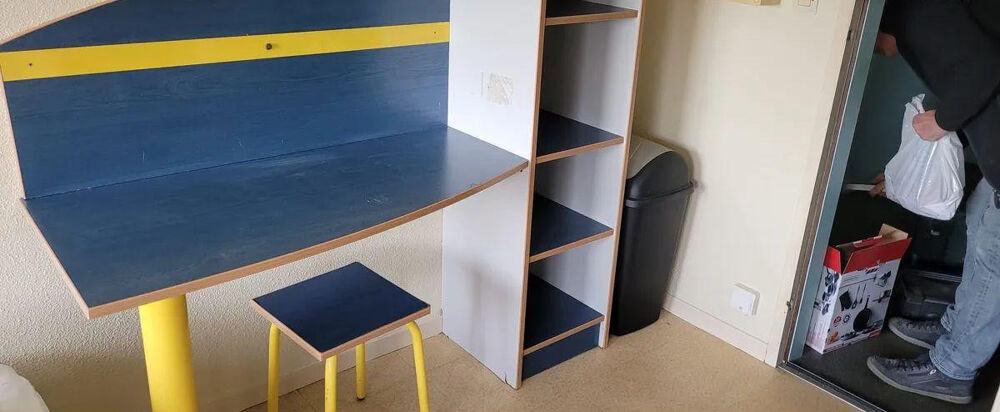 Location Appartement Beau studio meublé 18 m2 au calme Nantes centre Nantes