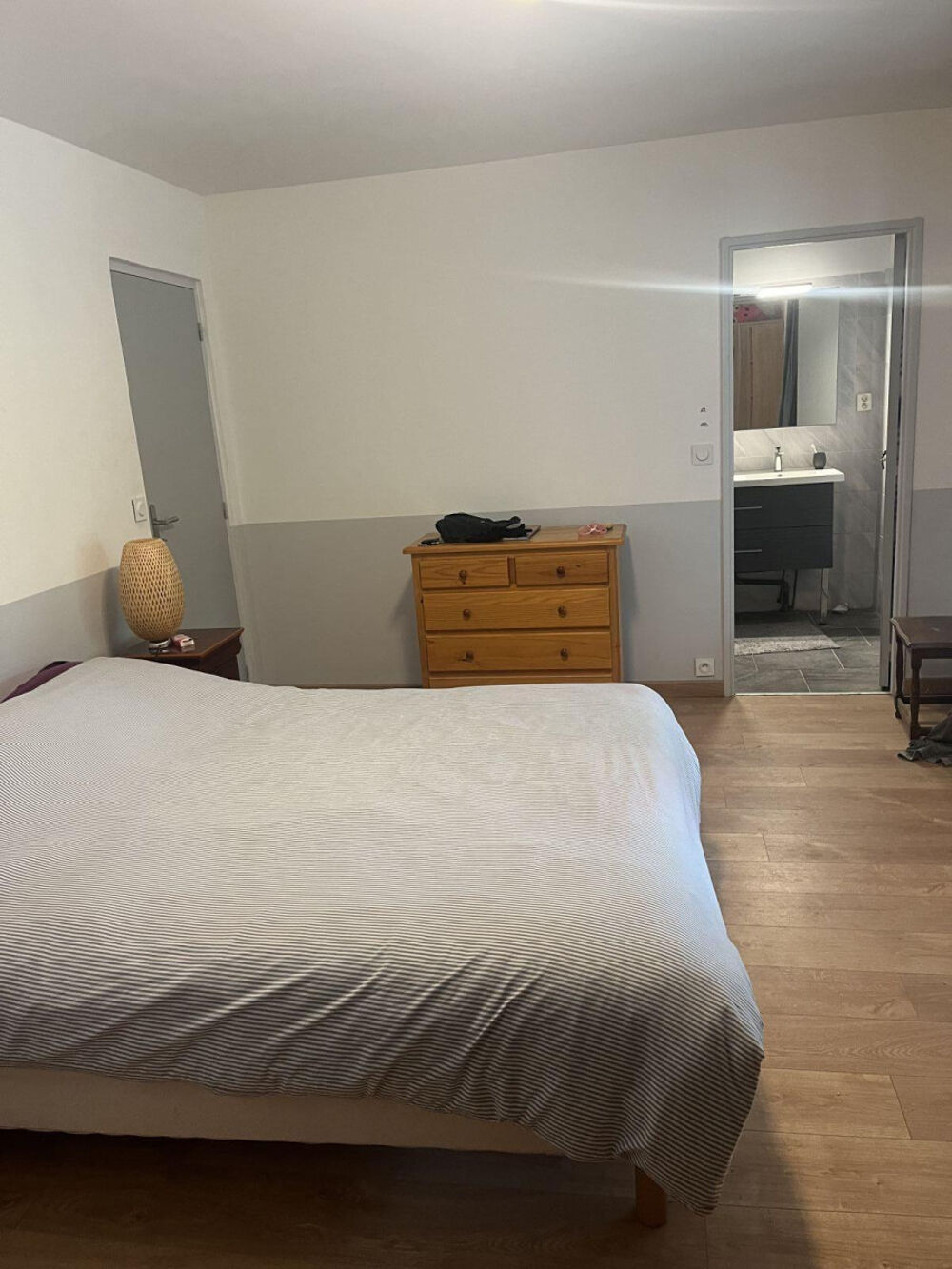 Location Appartement Chambres à louer dans superbe Villa . Ludon-médoc