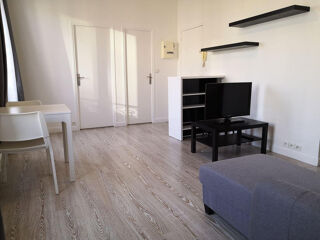  Appartement à louer 2 pièces 40 m²