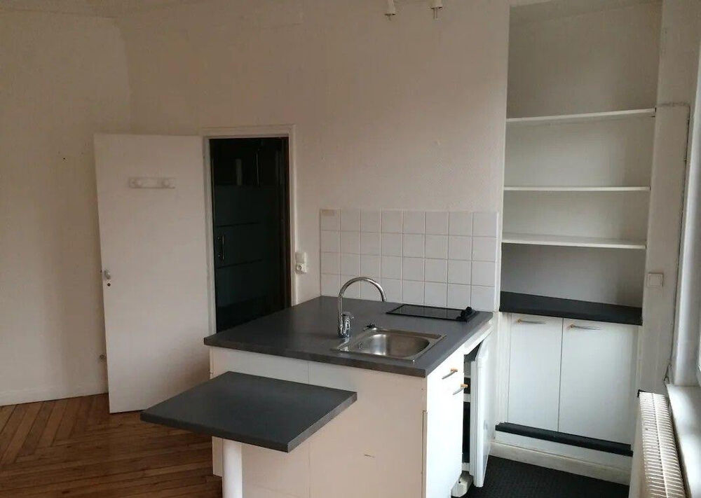Location Appartement Beau studio 21m² lumineux place du Vieux Marché Rouen