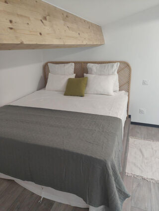  Appartement à louer 3 pièces 78 m²