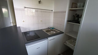  Appartement à louer 2 pièces 35 m²
