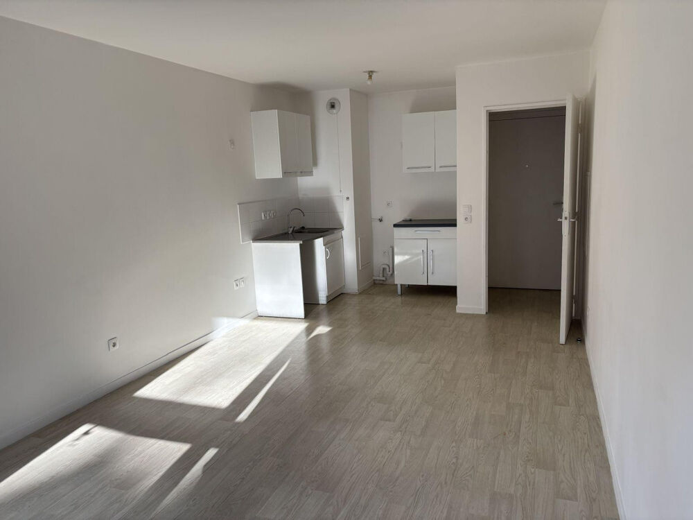 Location Appartement Bel studio - Avenue Jean Jaurès Argenteuil 95100 Argenteuil