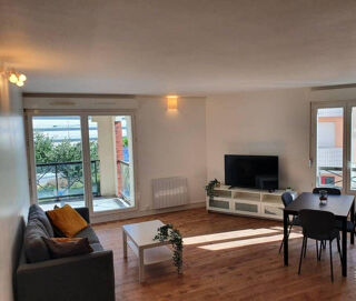  Appartement à louer 1 pièce 87 m²