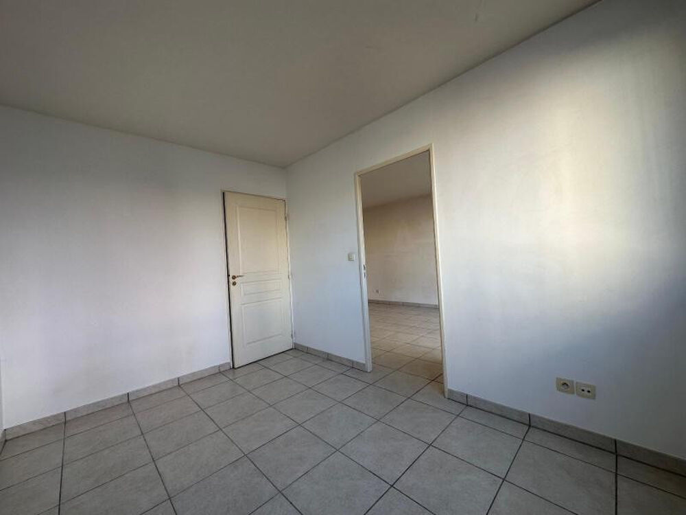 Location Appartement Location 2 pièces Marseille 5ème Marseille 5