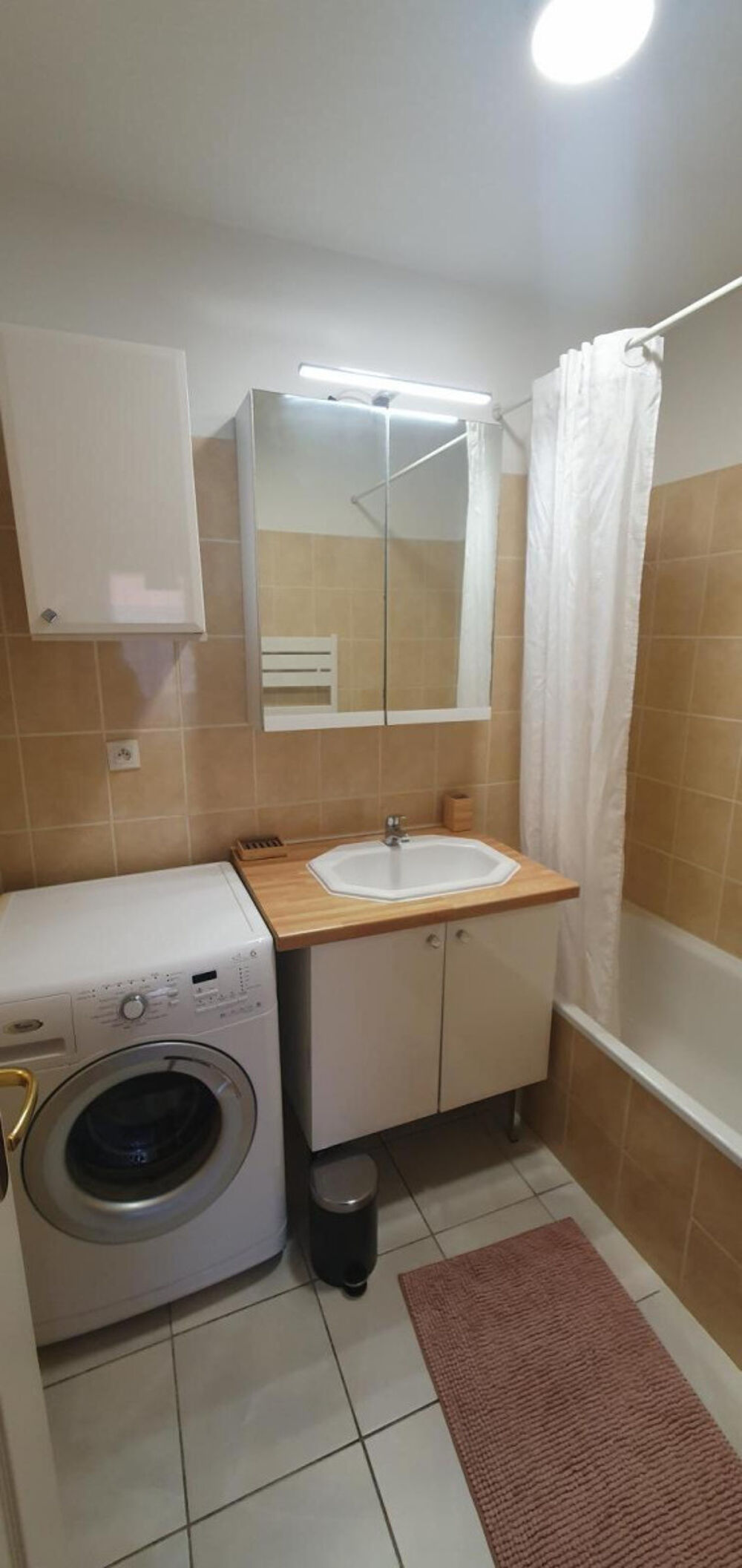 Bel appartement 50m2 - balcon/garage -Villeurbanne