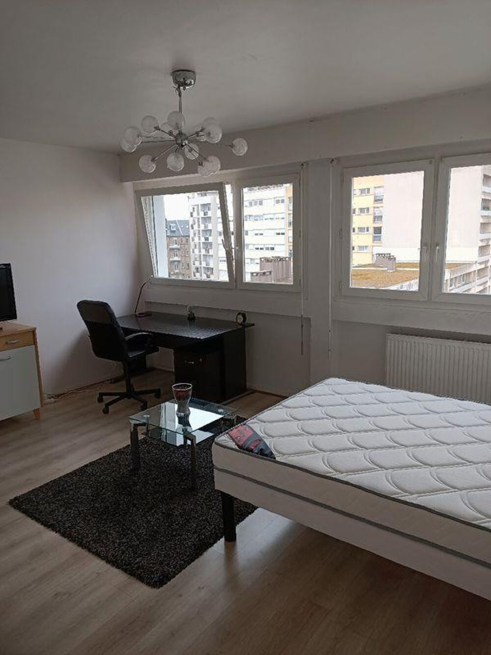 Location Appartement Studio meublé 30m2 Sablon Metz