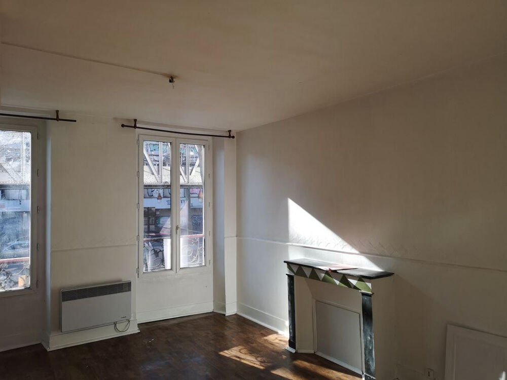 Location Appartement Appartement de 2 pieces quartier La Chapelle Paris 18