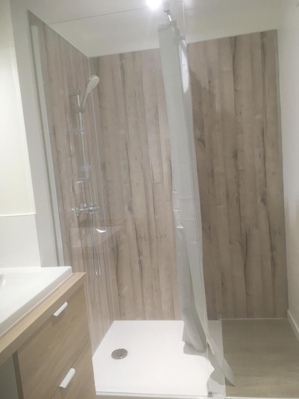 Location Appartement Gerland,chambre lumineuse proche  transports Lyon 7