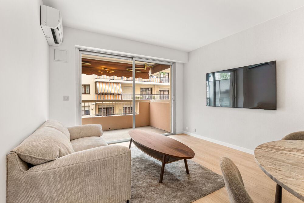 Vente Appartement Nice - Le Port - Beau 3 pièces de 60 m² en étage Nice