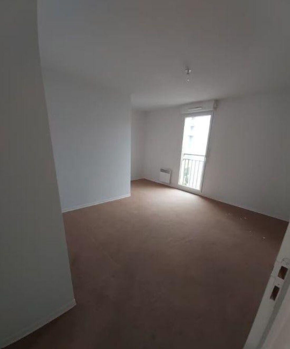 Location Appartement Appartement T3 avec garage -St Nazaire hypercentre Saint-nazaire