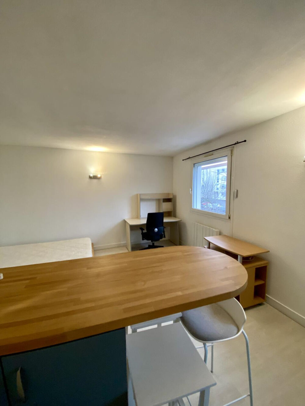 Location Appartement Studio avec place de parking privative Clermont-ferrand