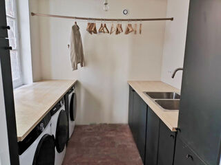  Appartement � louer 1 pi�ce 138 m�