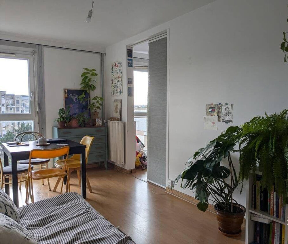 Location Appartement Beau 2P meublé 47m² avec vue dégagée sur Paris Pantin