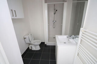 Appartement à louer 2 pièces 37 m²