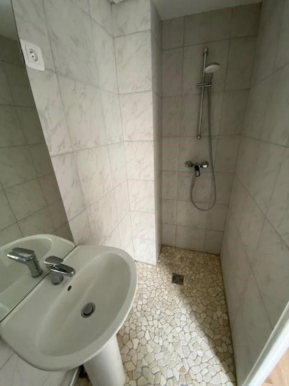 Location Appartement Studio Paris 10ème Paris 10