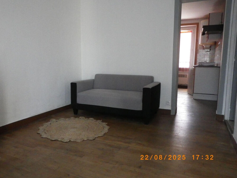 Location Appartement T2 Meublé TBE plein centre proche transports Rennes