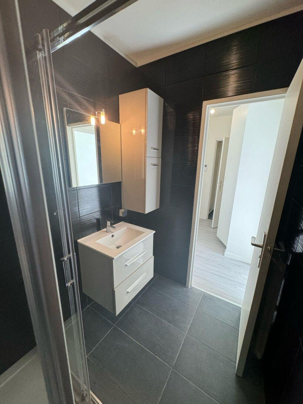 Location Appartement Superbe studio meublé 31m² avec terrasse Boulogne-billancourt