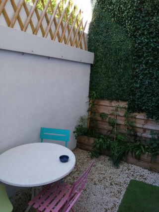  Appartement à louer 2 pièces 42 m²