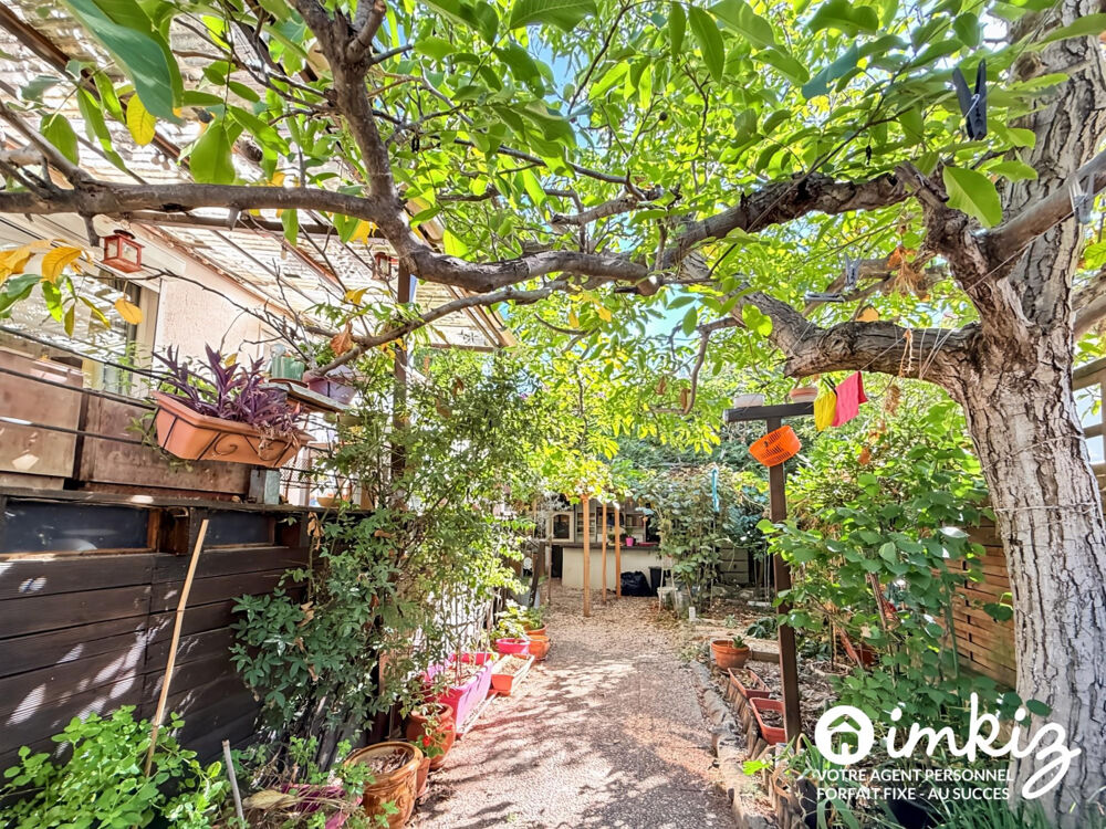 Vente Appartement Bas de villa T3/4 jardin, terrasse, dépendances Marseille 12
