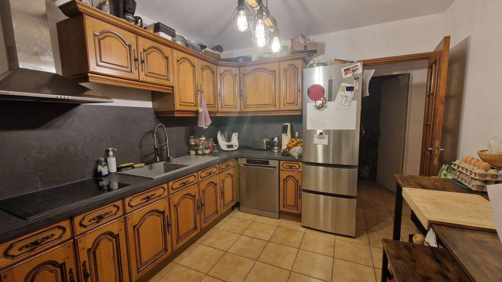 Belle maison individuelle avec du terrain!