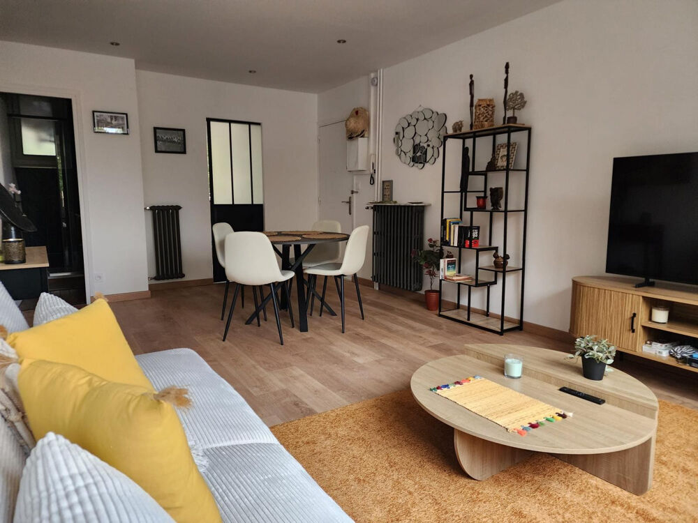Location Appartement Belle chambre en colocation dans grand appartement Saint-herblain