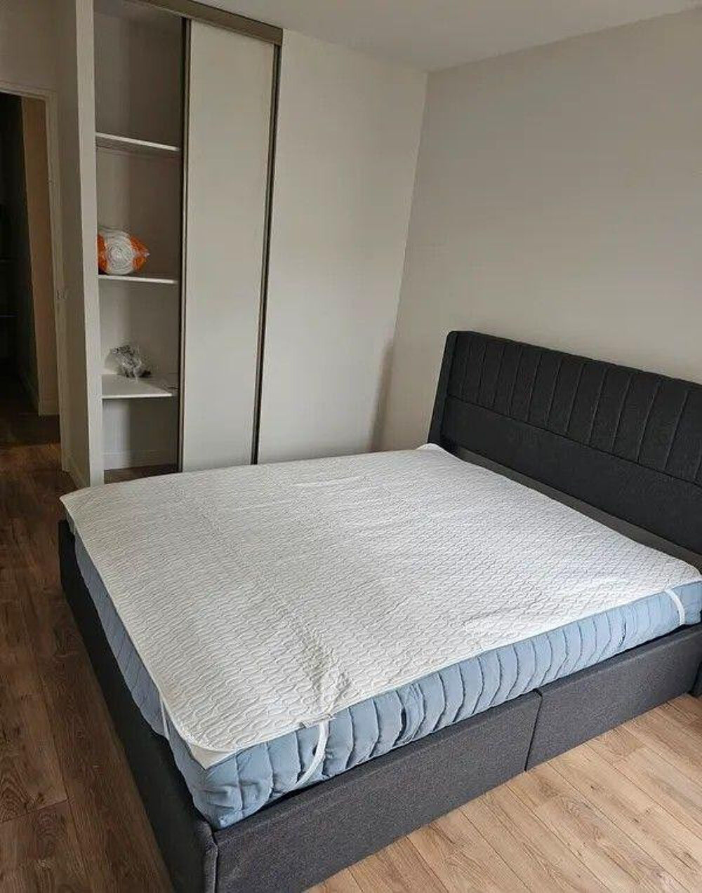 Location Appartement Beau 2P meublé 51m² refait à neuf sans vis à vis Courbevoie