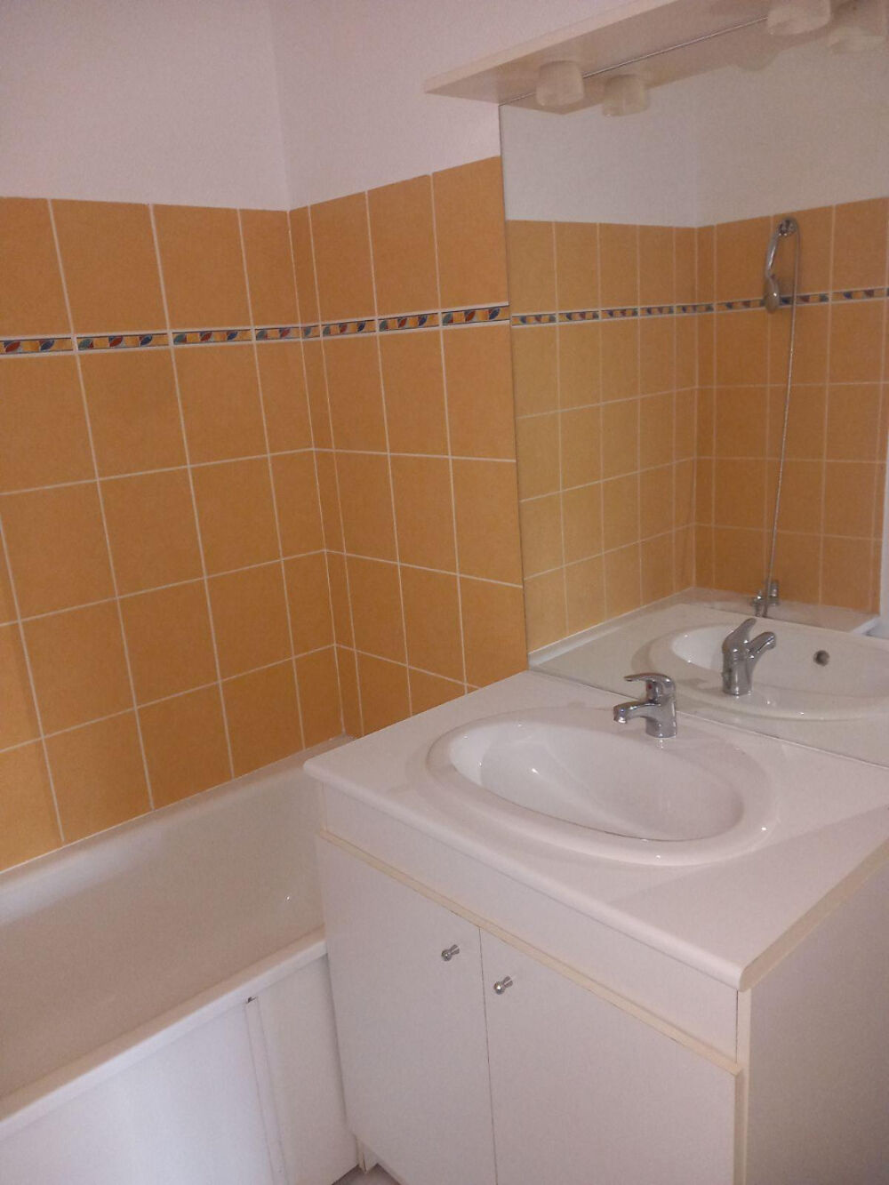 Location Appartement T2  avec place de parking privative Saint-gaudens
