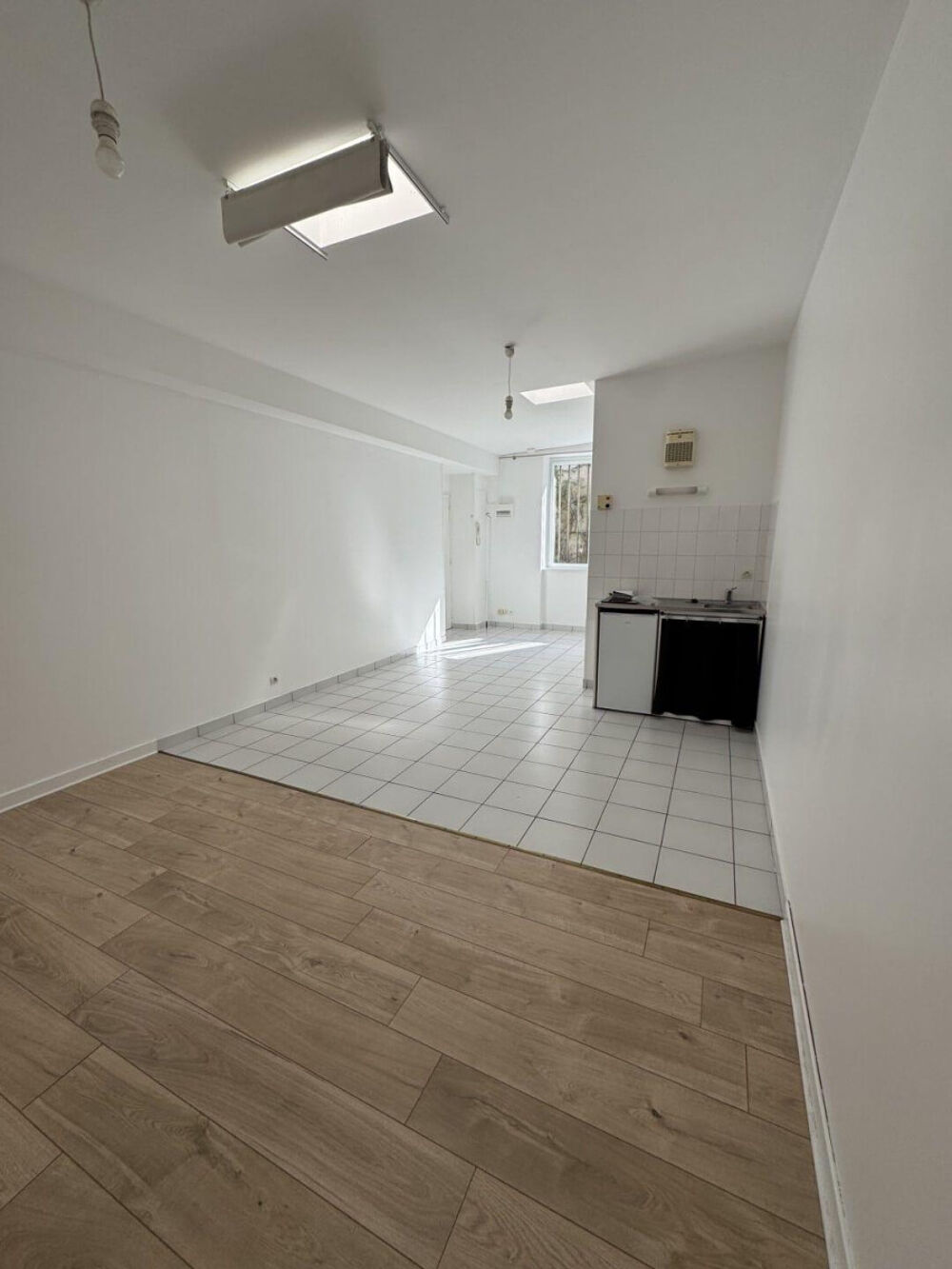 Location Appartement Studio 30m² de plain pied entièrement repeint Nantes