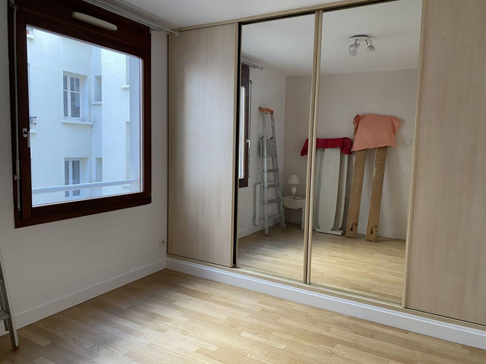 Location Appartement Beau 2P meublé 48m² rénové avec balcon Issy-les-moulineaux