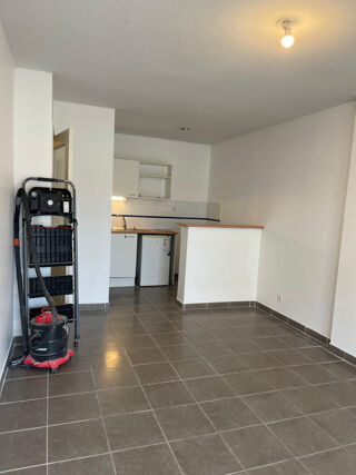  Appartement à louer 2 pièces 40 m²