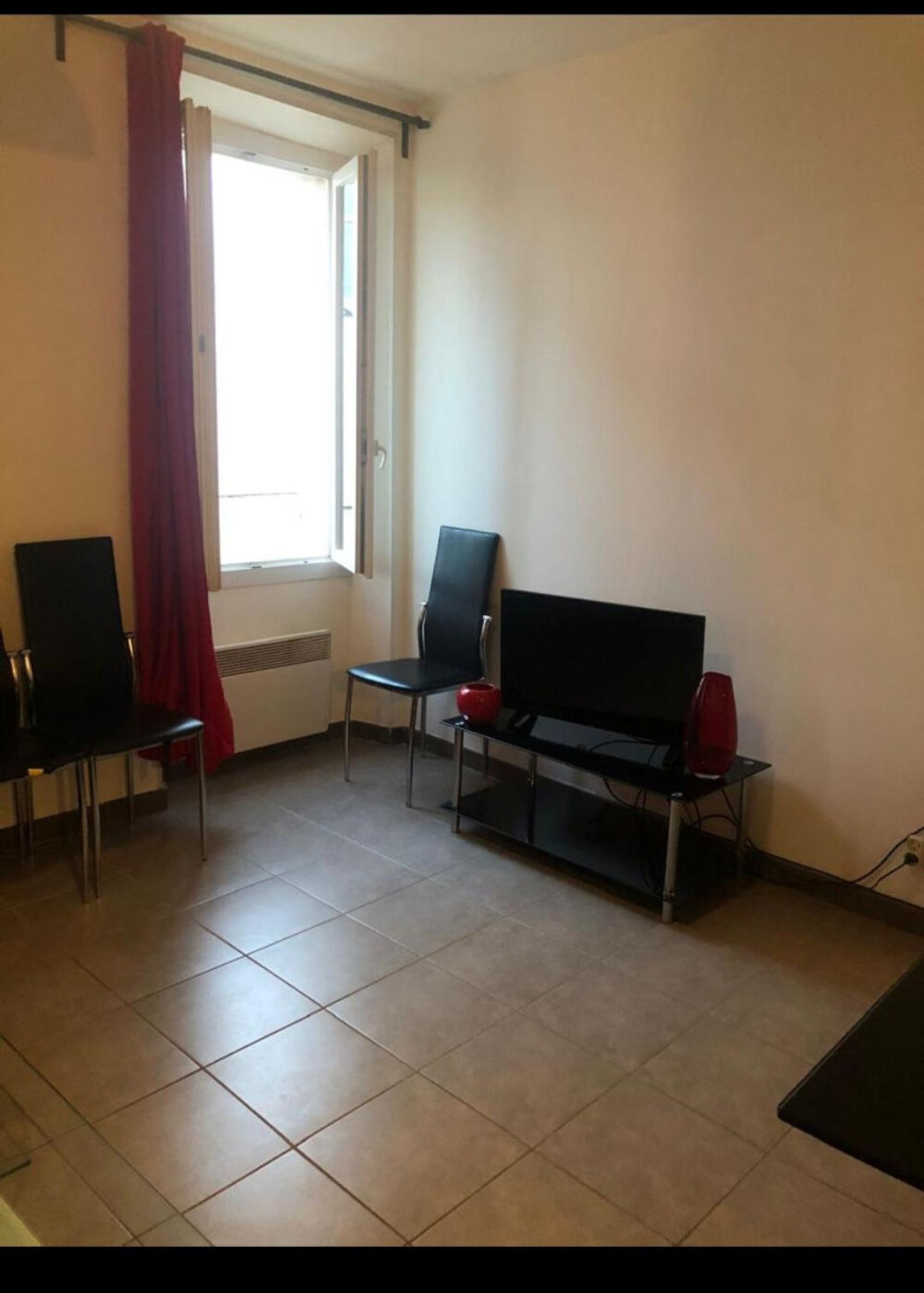 Location Appartement 2 pièces au calme et tout à pied! Vidauban