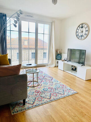  Appartement à louer 3 pièces 56 m²