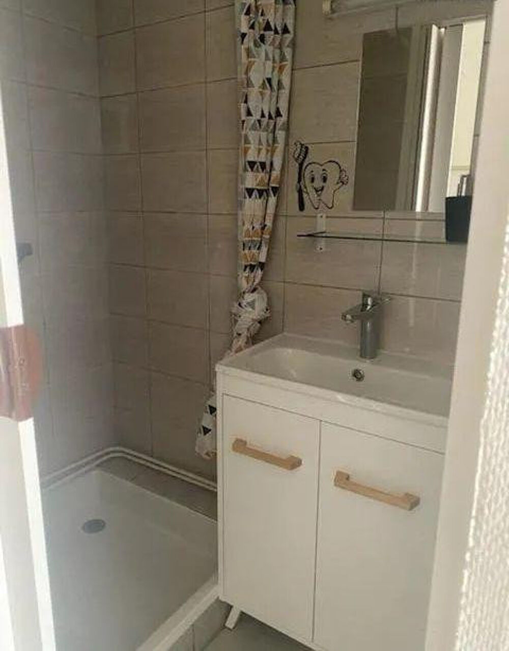 Location Appartement Joli studio meublé 13m² au calme à Laxou village Nancy